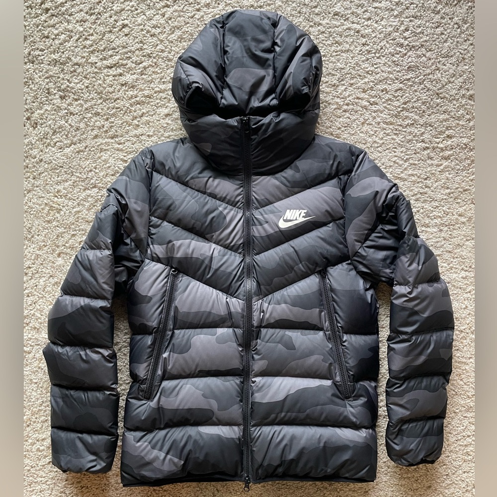 Nike Sportswear - Windrunner Down Fill Hooded Puffer Jacket